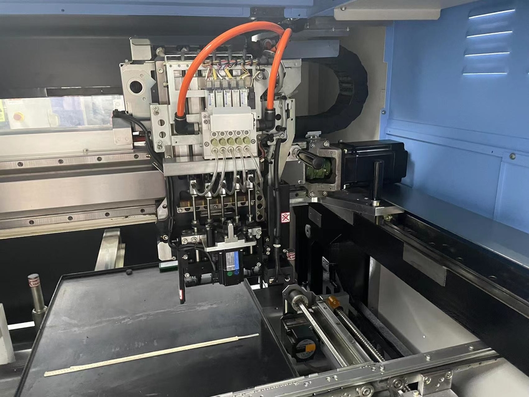 Yamaha YS12F SMT Flexible Pick And Place Machine 0.45MPa 20000CPH 3 Phase